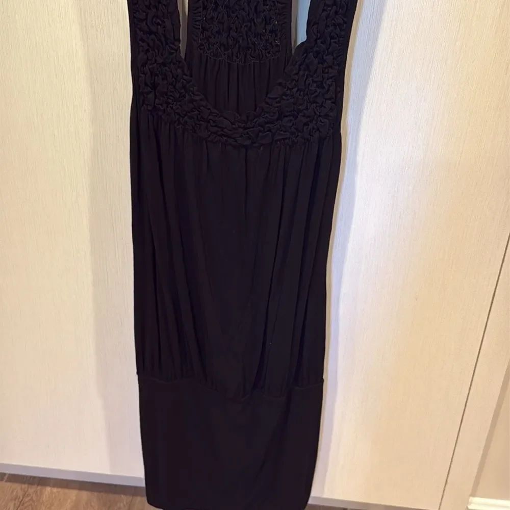 Arden B Black Textured Sleeveless Top